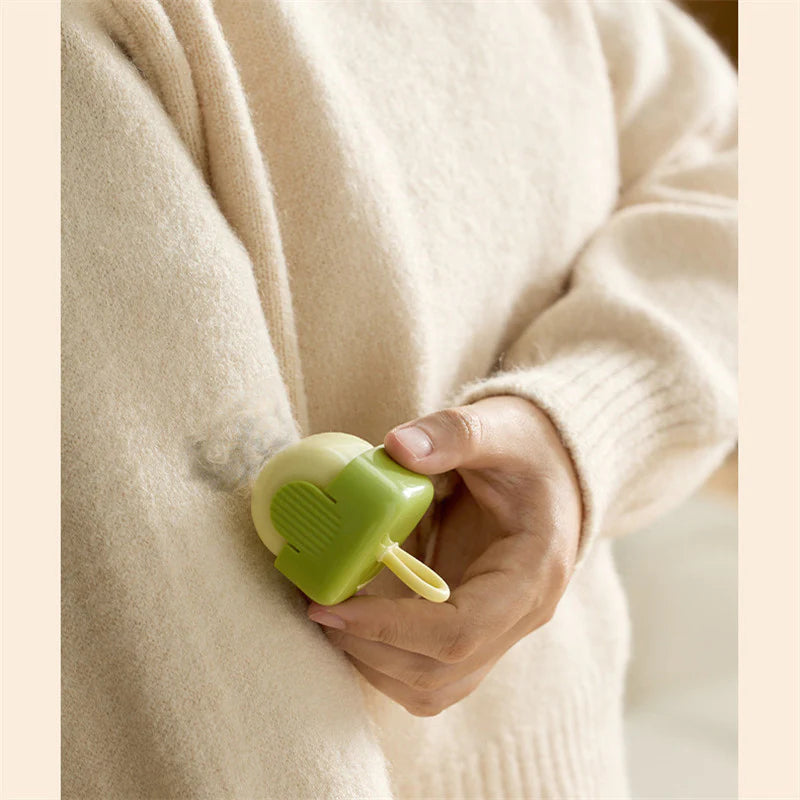 Adhesive Cleaning Roller | STORE MAGIC